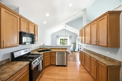 8946 Disbrow Street Huntley IL 60142