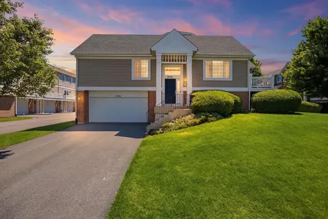 8946 Disbrow Street Huntley IL 60142