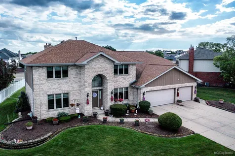 8707 Timbers Pointe Drive Tinley Park IL 60487