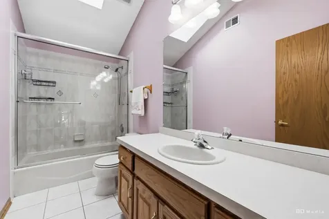 8707 Timbers Pointe Drive Tinley Park IL 60487
