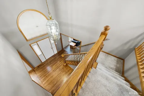 8707 Timbers Pointe Drive Tinley Park IL 60487