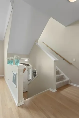 106 Creekbend Court Mount Prospect IL 60056