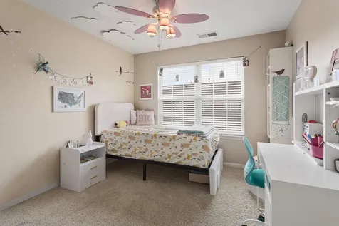 106 Creekbend Court Mount Prospect IL 60056