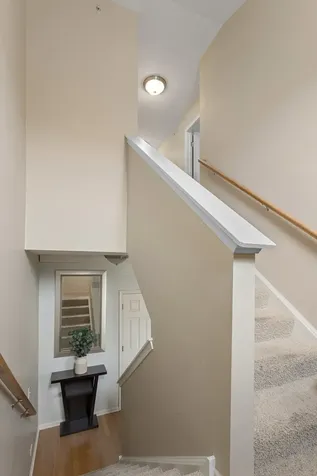 106 Creekbend Court Mount Prospect IL 60056