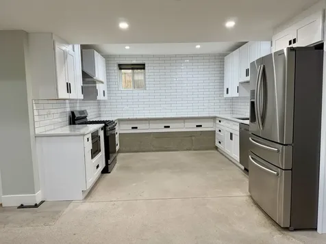4730 West Grace Street Chicago IL 60641