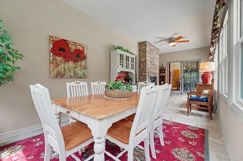 4714 Chestnut Grove Drive Champaign IL 61822
