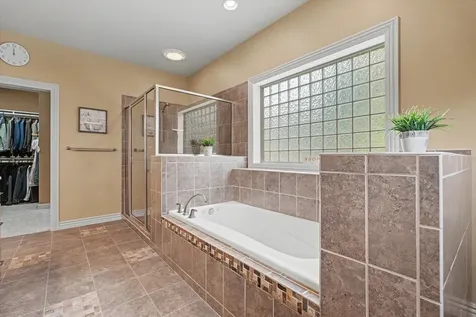 4714 Chestnut Grove Drive Champaign IL 61822