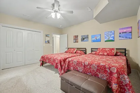 4714 Chestnut Grove Drive Champaign IL 61822