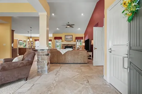 4714 Chestnut Grove Drive Champaign IL 61822