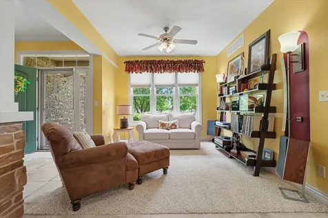 4714 Chestnut Grove Drive Champaign IL 61822