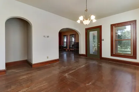 1508 West Chestnut Street Bloomington IL 61701