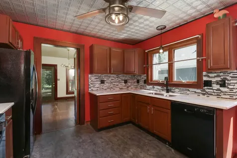 1508 West Chestnut Street Bloomington IL 61701