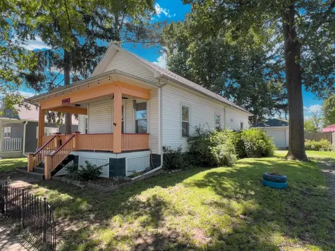 1508 West Chestnut Street Bloomington IL 61701