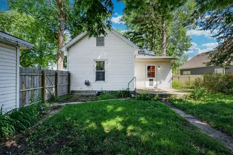 1508 West Chestnut Street Bloomington IL 61701