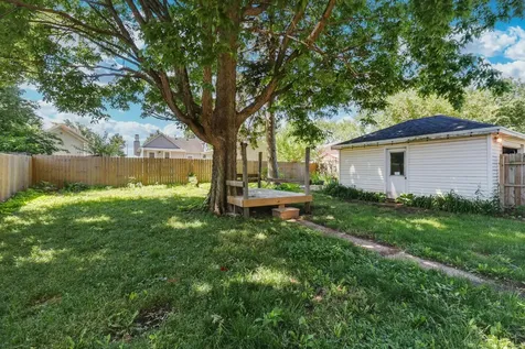 1508 West Chestnut Street Bloomington IL 61701