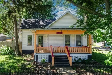 1508 West Chestnut Street Bloomington IL 61701