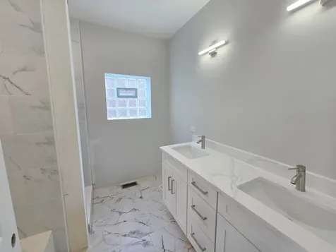 3448 South Wood Street Chicago IL 60608