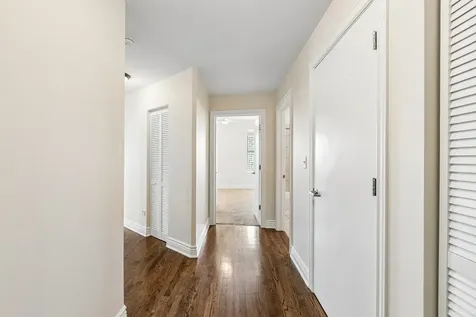 1717 South Prairie Avenue Chicago IL 60616