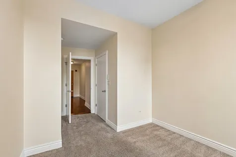 1717 South Prairie Avenue Chicago IL 60616