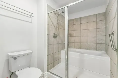 1717 South Prairie Avenue Chicago IL 60616