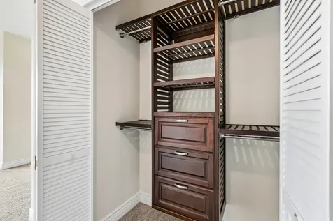 1717 South Prairie Avenue Chicago IL 60616