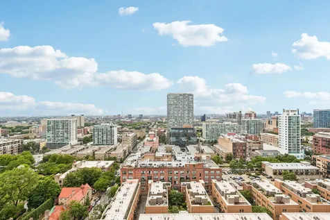 1717 South Prairie Avenue Chicago IL 60616