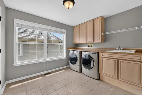 1113 Ashley Lane Inverness IL 60010
