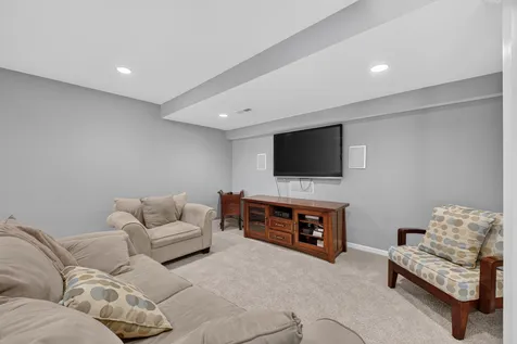 1113 Ashley Lane Inverness IL 60010