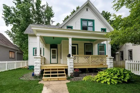 906 West Taylor Street Bloomington IL 61701