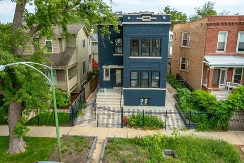 4730 West Grace Street Chicago IL 60641