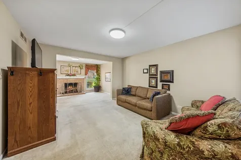 36119 North New Bridge Court Gurnee IL 60031