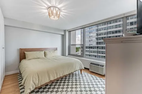 3600 North Lake Shore Drive Chicago IL 60613