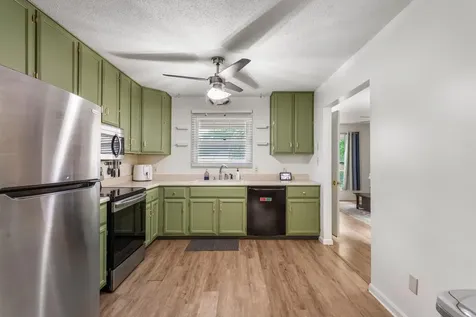 108 North Turner Drive Mahomet IL 61853