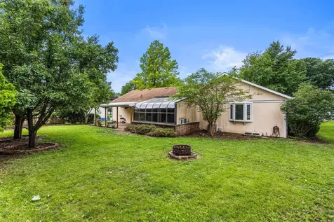 108 North Turner Drive Mahomet IL 61853