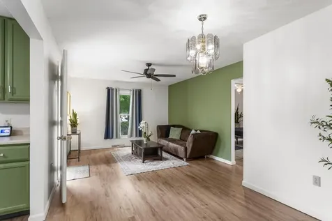 108 North Turner Drive Mahomet IL 61853