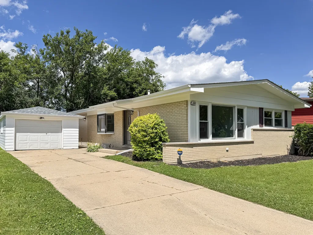 220 North Park Drive Glenwood IL 60425