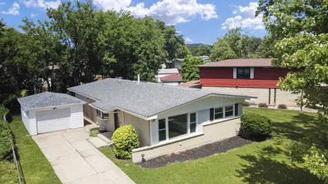 220 North Park Drive Glenwood IL 60425