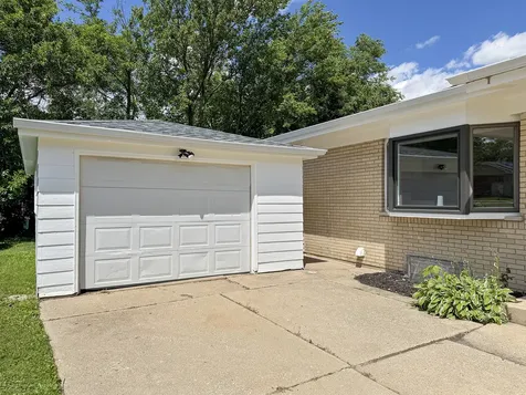 220 North Park Drive Glenwood IL 60425
