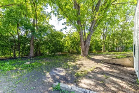 1482 Pebblestone Cove Wheaton IL 60189