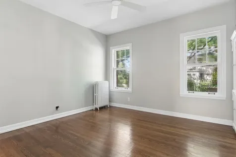 2247 West Estes Avenue Chicago IL 60645