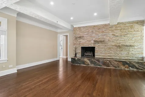 2247 West Estes Avenue Chicago IL 60645