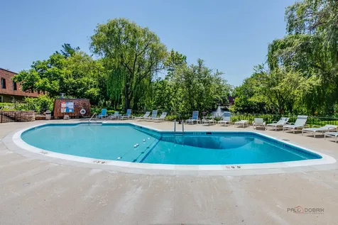 1220 Park Avenue W Highland Park IL 60035