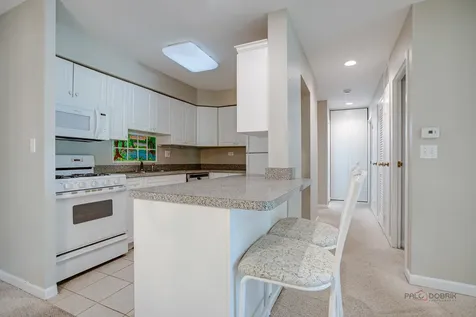 1220 Park Avenue W Highland Park IL 60035