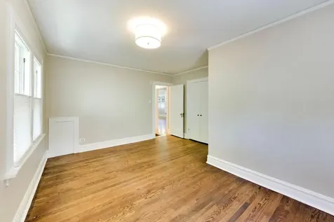 642 Gray Avenue Highland Park IL 60035