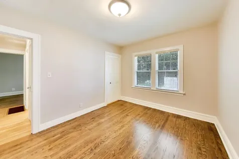 642 Gray Avenue Highland Park IL 60035