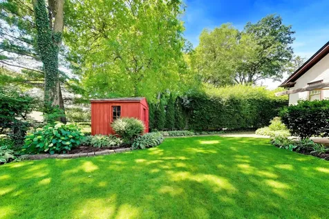 642 Gray Avenue Highland Park IL 60035