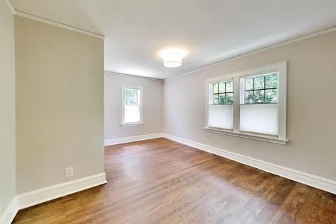 642 Gray Avenue Highland Park IL 60035
