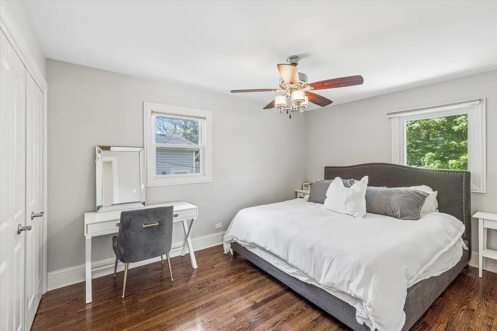 4432 Wilson Avenue Downers Grove IL 60515