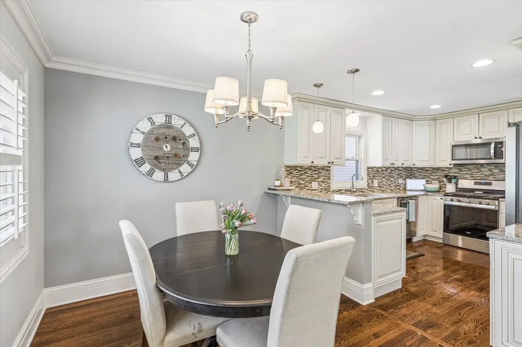 4432 Wilson Avenue Downers Grove IL 60515