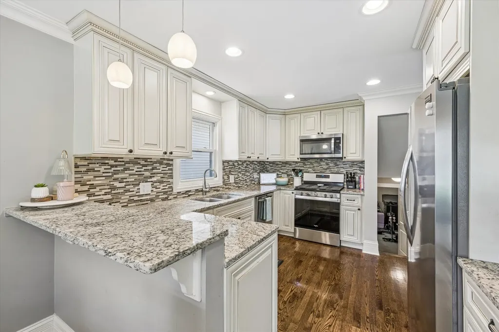 4432 Wilson Avenue Downers Grove IL 60515